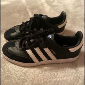 Little boys size 13 Adidas Samba